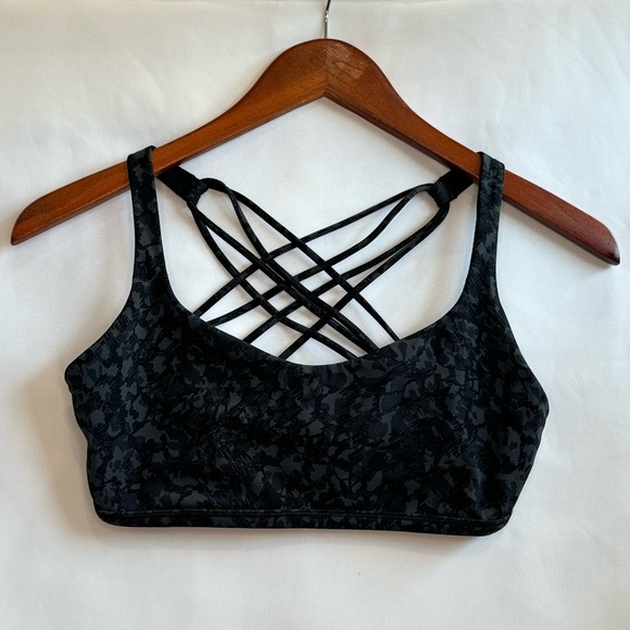 lululemon athletica Other - Lululemon Free to be Bra